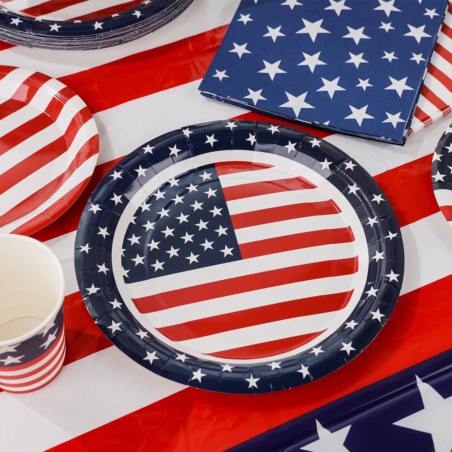 4Th of July Decorations Patriotic Party Supplies Set for 24-Disposable Plates, Napkins, Cups, Tablecloth, Flag
